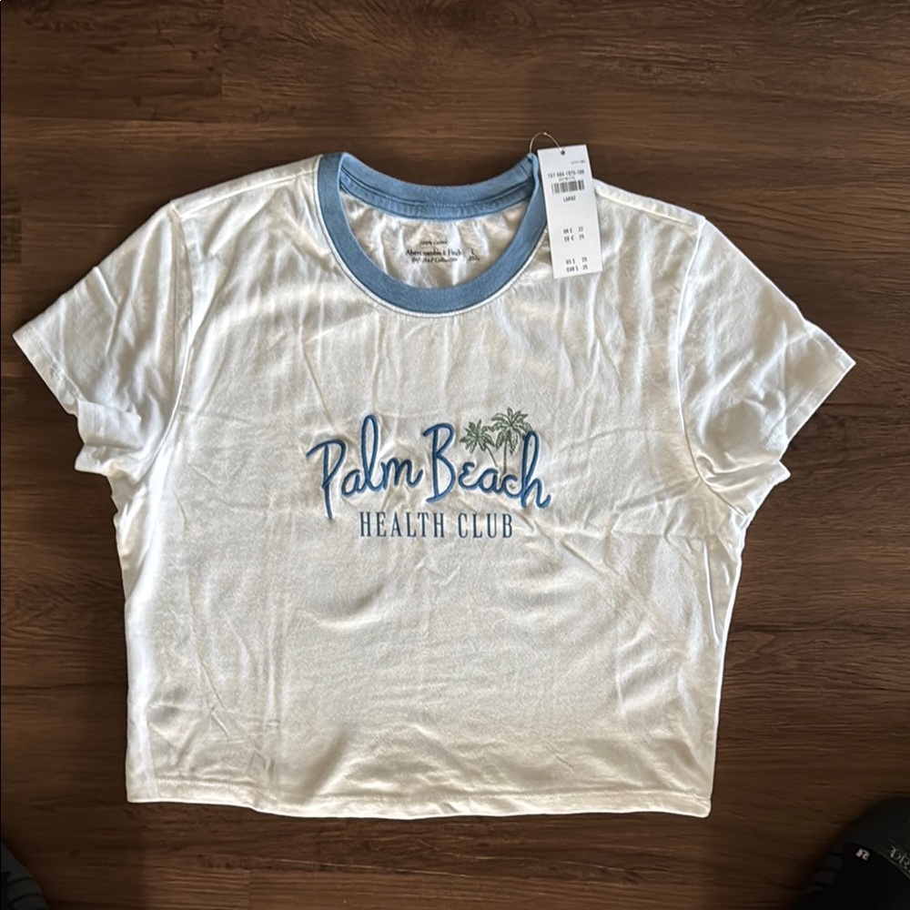 NWT Abercrombie & Fitch Cropped Tee